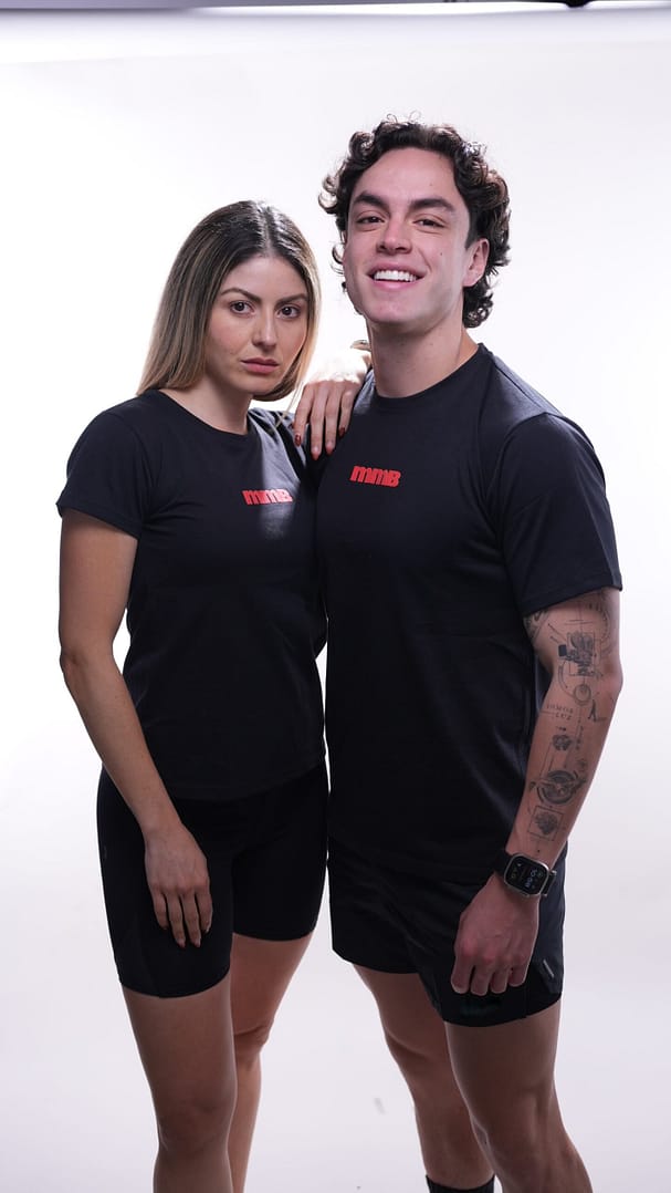 Camiseta Estampada Esencial Hombre - Image 7